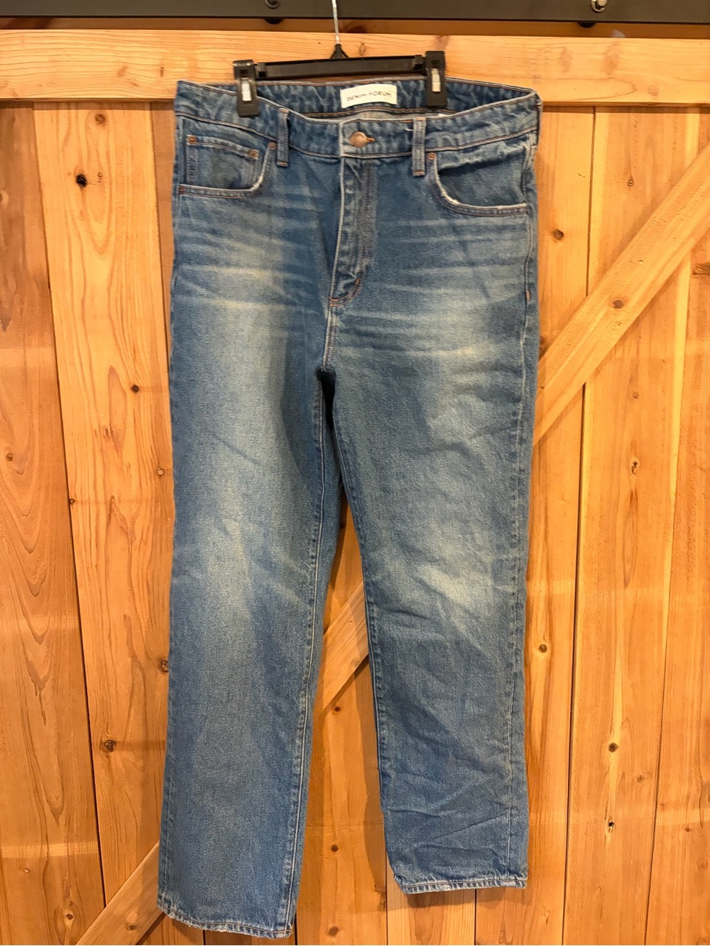 Aritzia jeans